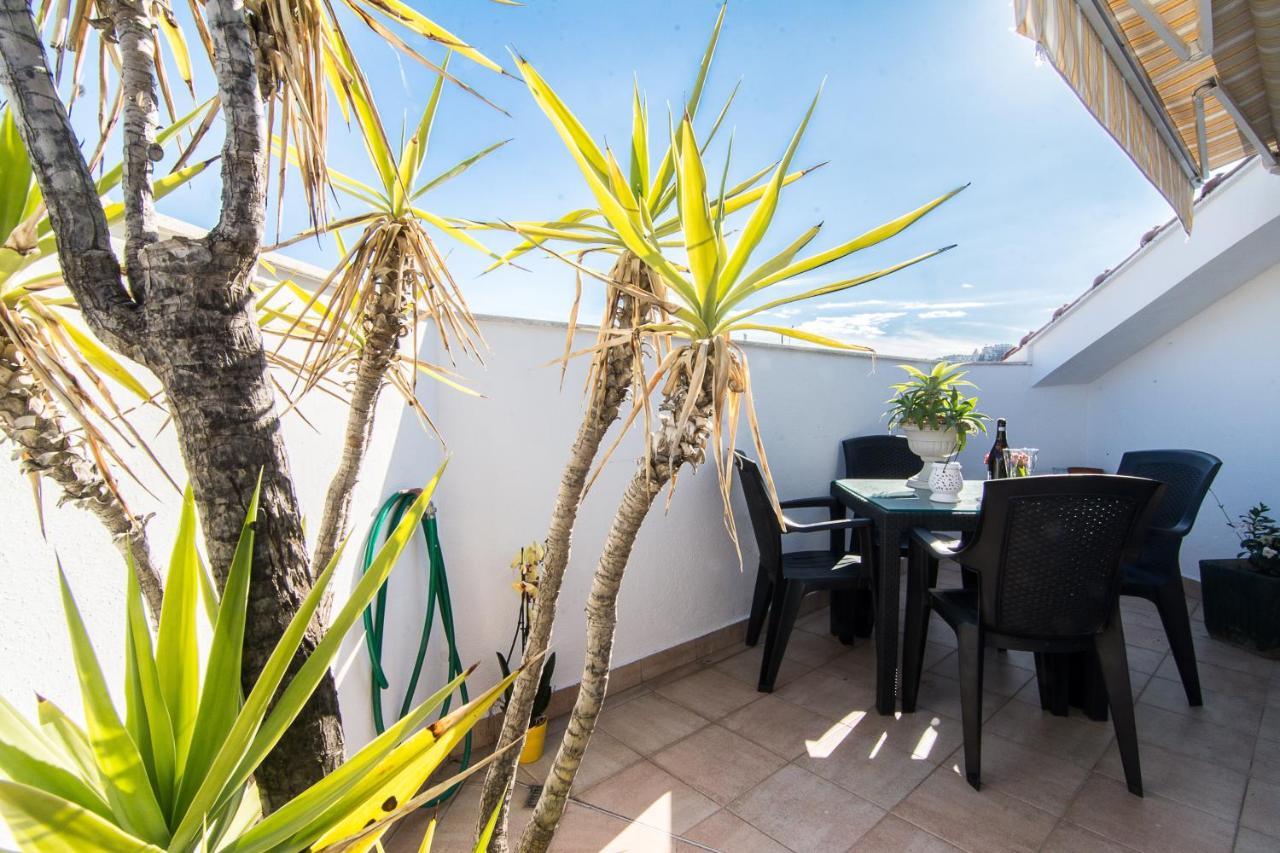 Penthouse Three Bedrooms Санремо Экстерьер фото